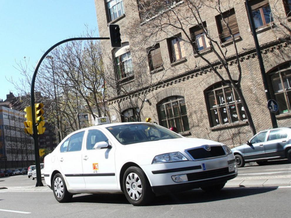 Un taxi en Zaragoza