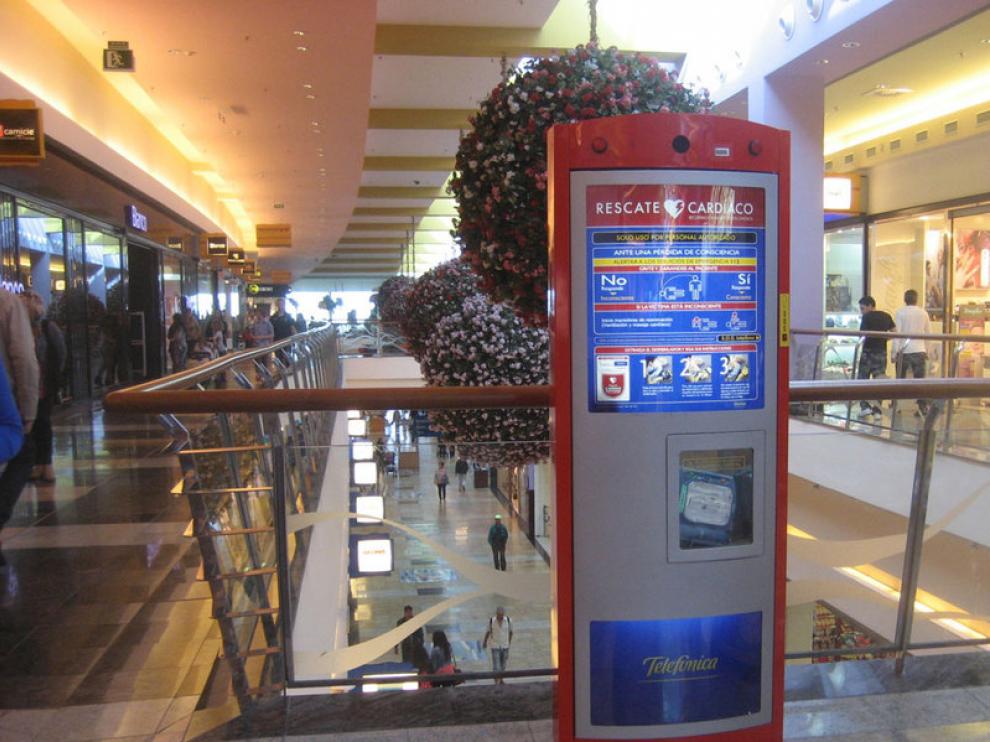 Un desfibrilador recién instalado en Grancasa
