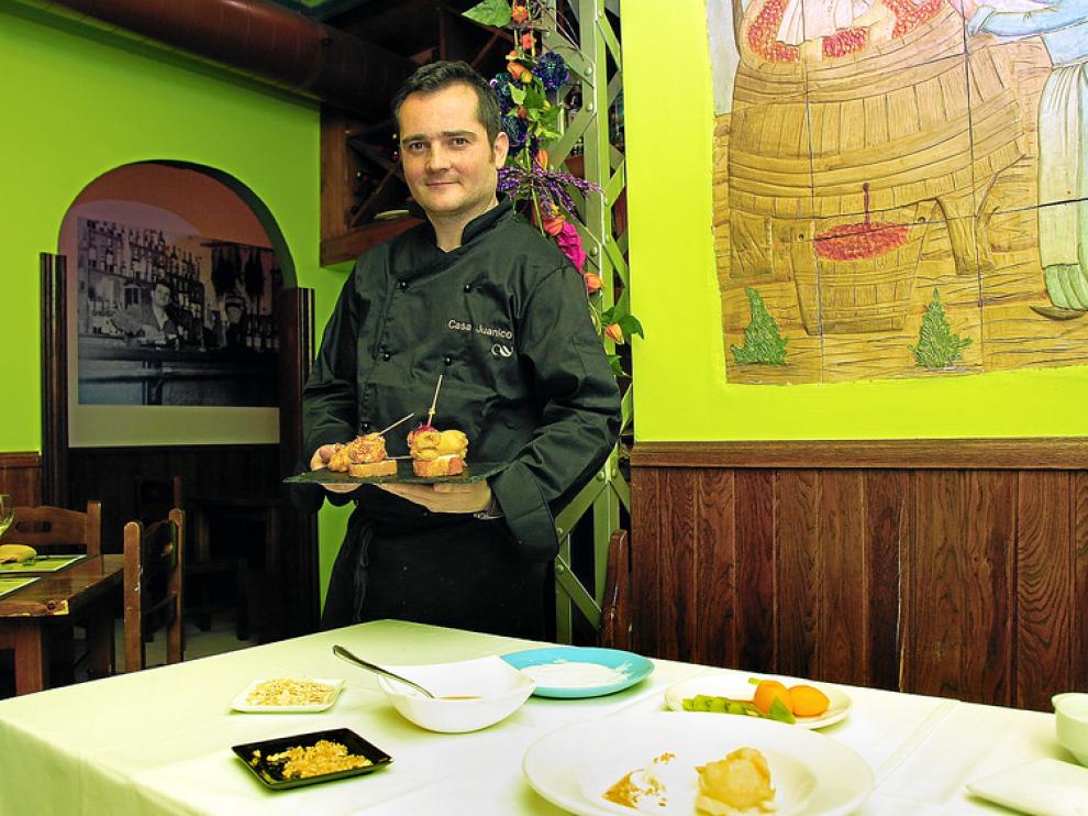 Miguel Ángel Velasco, propietario y cocinero de Casa Juanico,