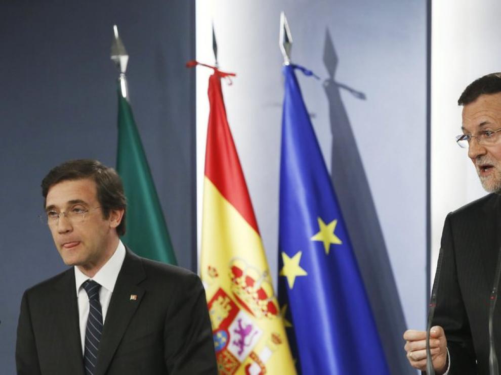 Rajoy y Passos Coelho, durante la rueda de prensa tras el encuentro