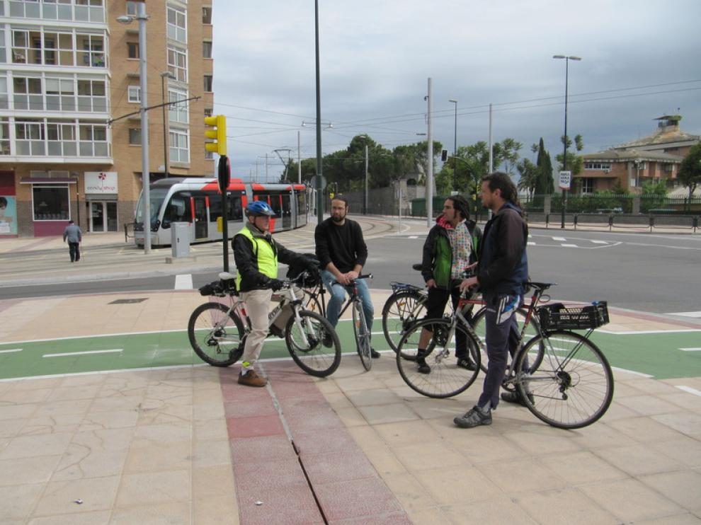 Nico, Carlos, Quique y Arturo (de Pedalea), en Parque Goya