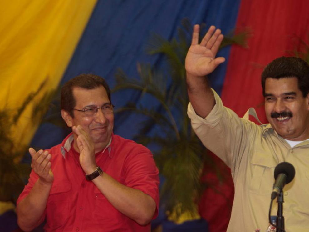 Maduro junto al hermano del fallecido Hugo Chávez