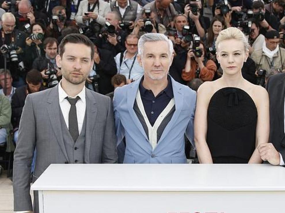 Baz Luhrmann junto a los actores