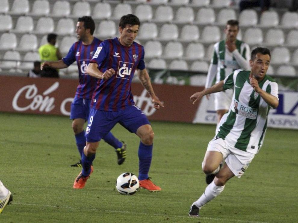 El Huesca en un partido de esta temporada