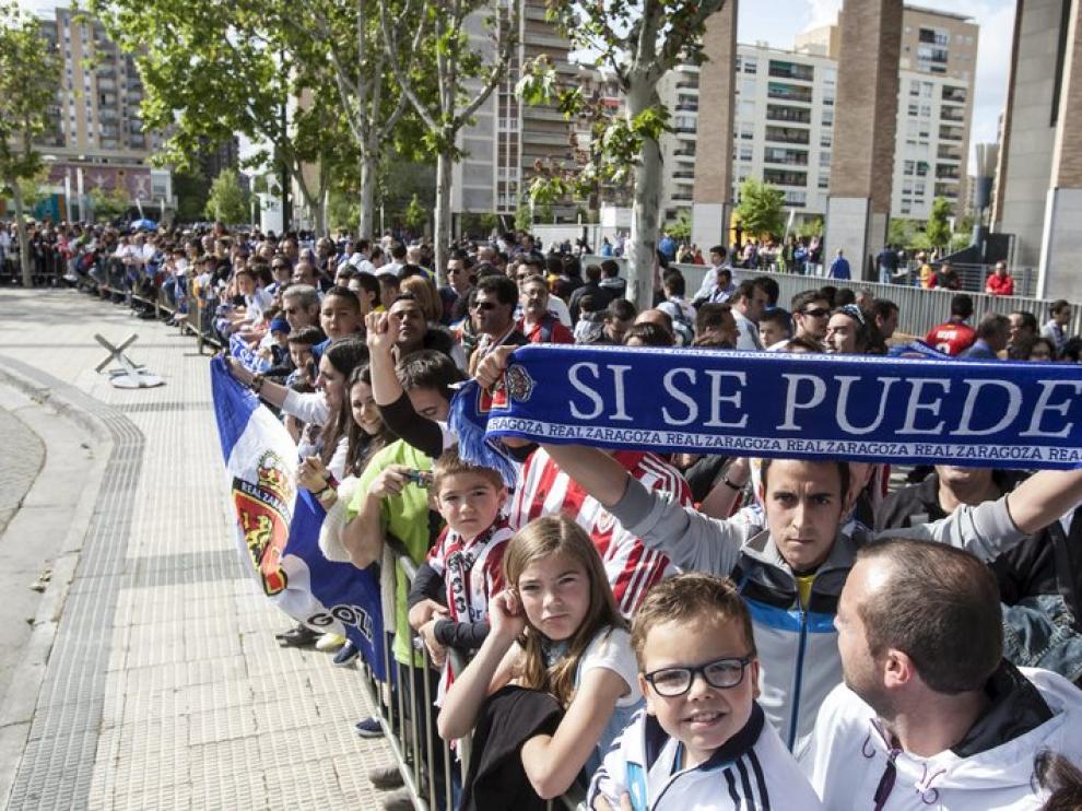 La afición apoya al Real Zaragoza
