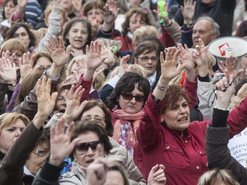 Concentración en el hospital Miguel Servet de Zaragoza