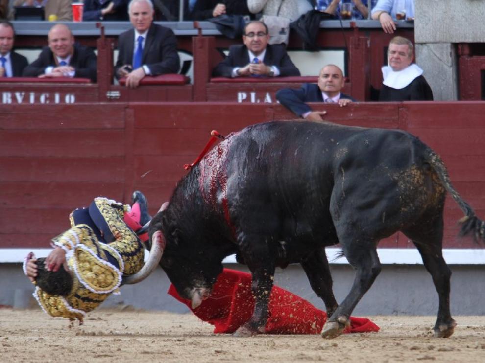 El torero Iván Fandiño resultó corneado este miércoles