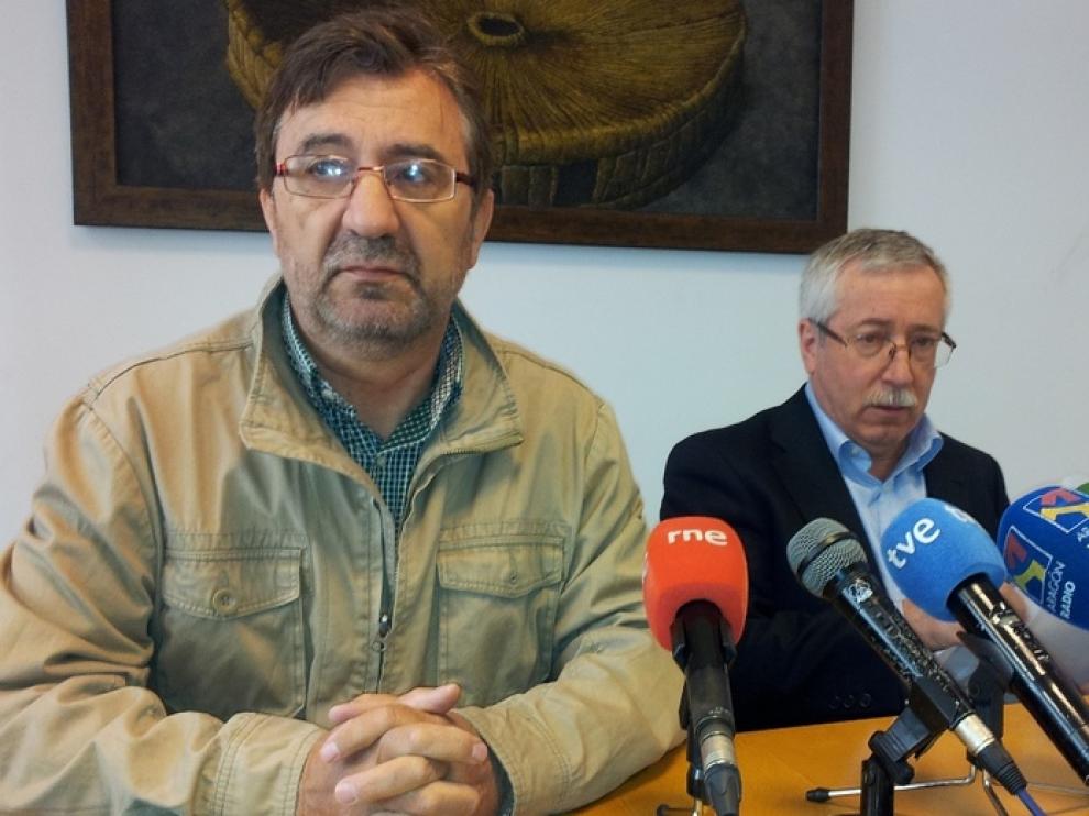Toxo ha dado una charla en la Facultad de Ciencias Sociales y del Trabajo, en Zaragoza
