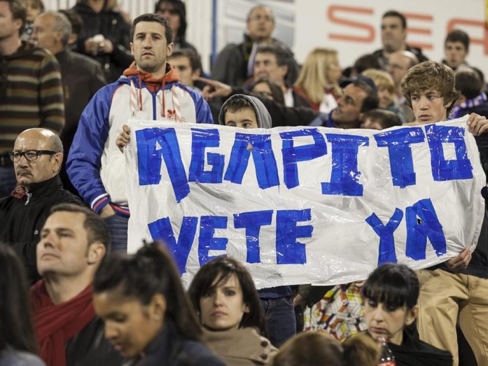 Encuentro entre el Real Zaragoza y el Atlético de Madrid