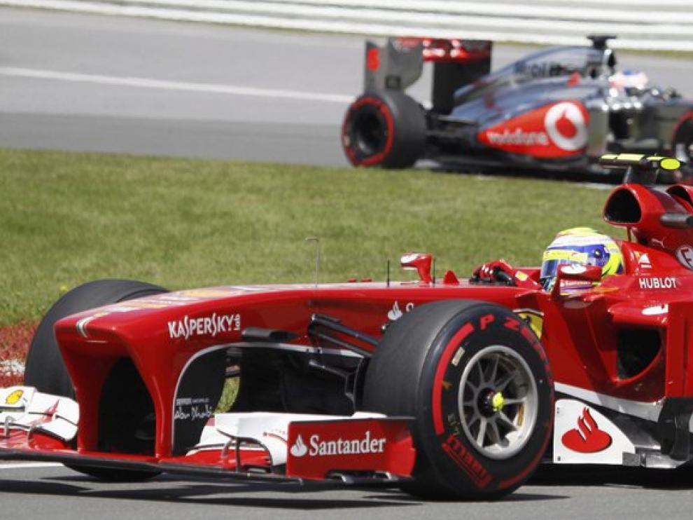 Alonso quedó en segundo puesto detrás de Vettel.