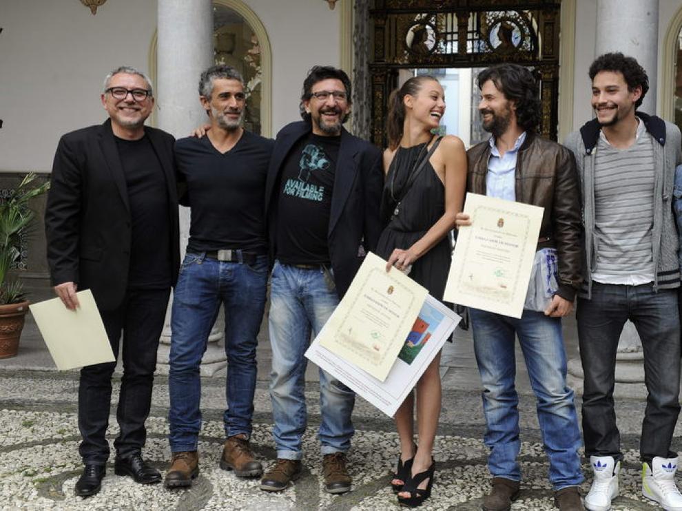 Michelle Jenner y Rodolfo Sancho, protagonistas de la serie