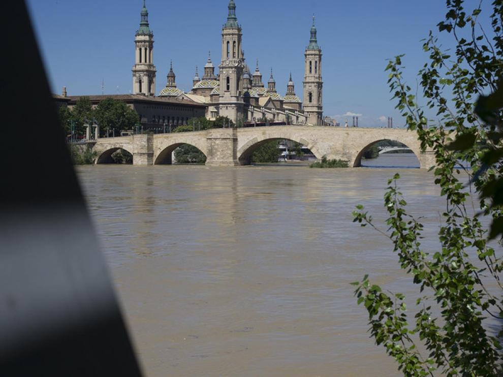 La crecida del Ebro en Zaragoza