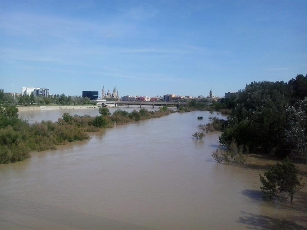 La crecida del Ebro en Zaragoza
