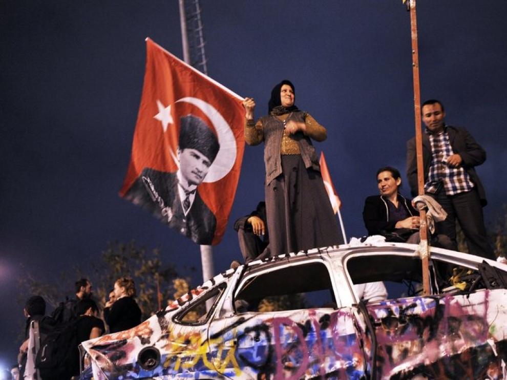 Manifestantes en Estambul