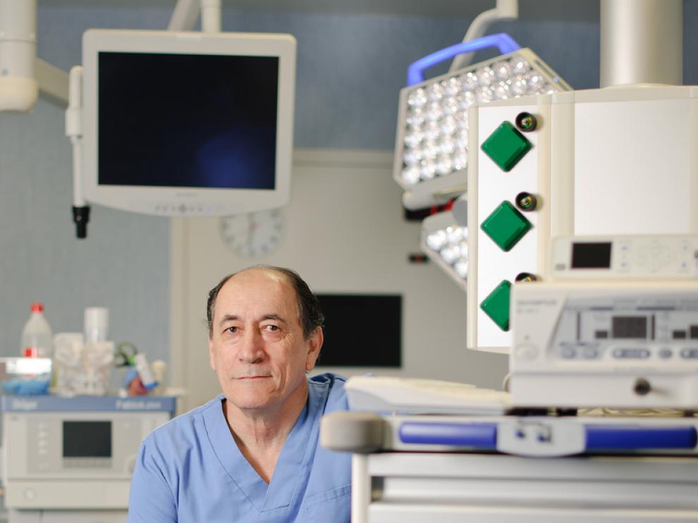 José Antonio Duque, responsable de las unidades de fertilidad del Servet y de la clínica Gobest