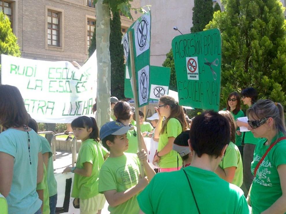 A la concentración han acudido personas de las tres provincias