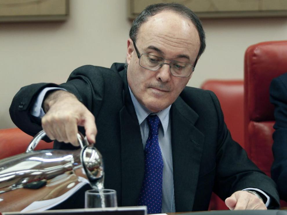 El gobernador del Banco de España Luis María Linde ha presentado el informe anual