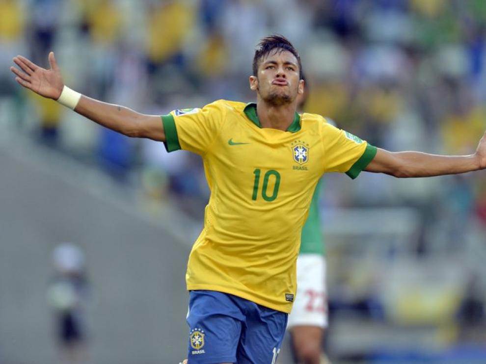 Naymar, en una imagen de archivo con Brasil.