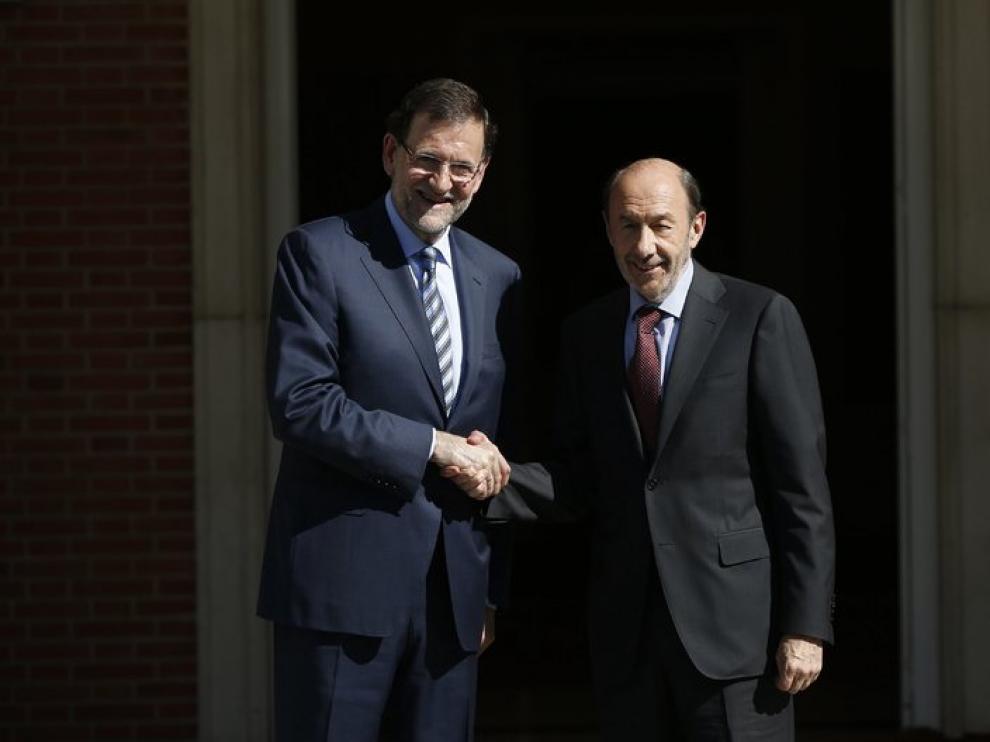 Mariano Rajoy y Alfredo Pérez Rubalcaba en La Moncloa