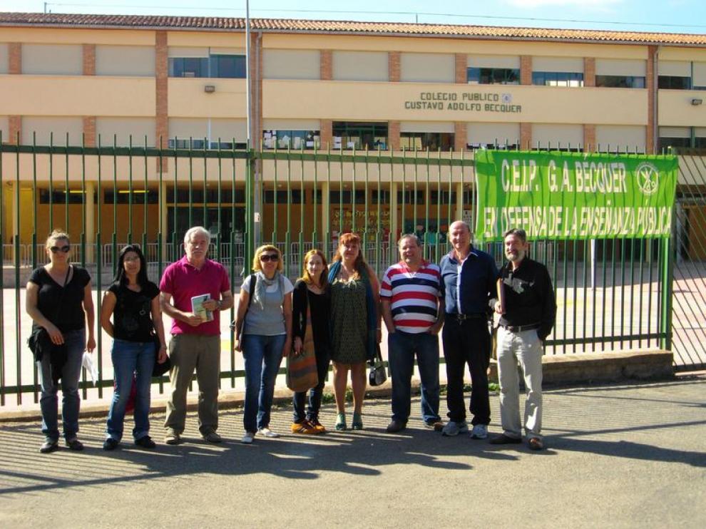 El AMPA del CEIP de Garrapinillos organizó una asamblea informativa para los padres afectados
