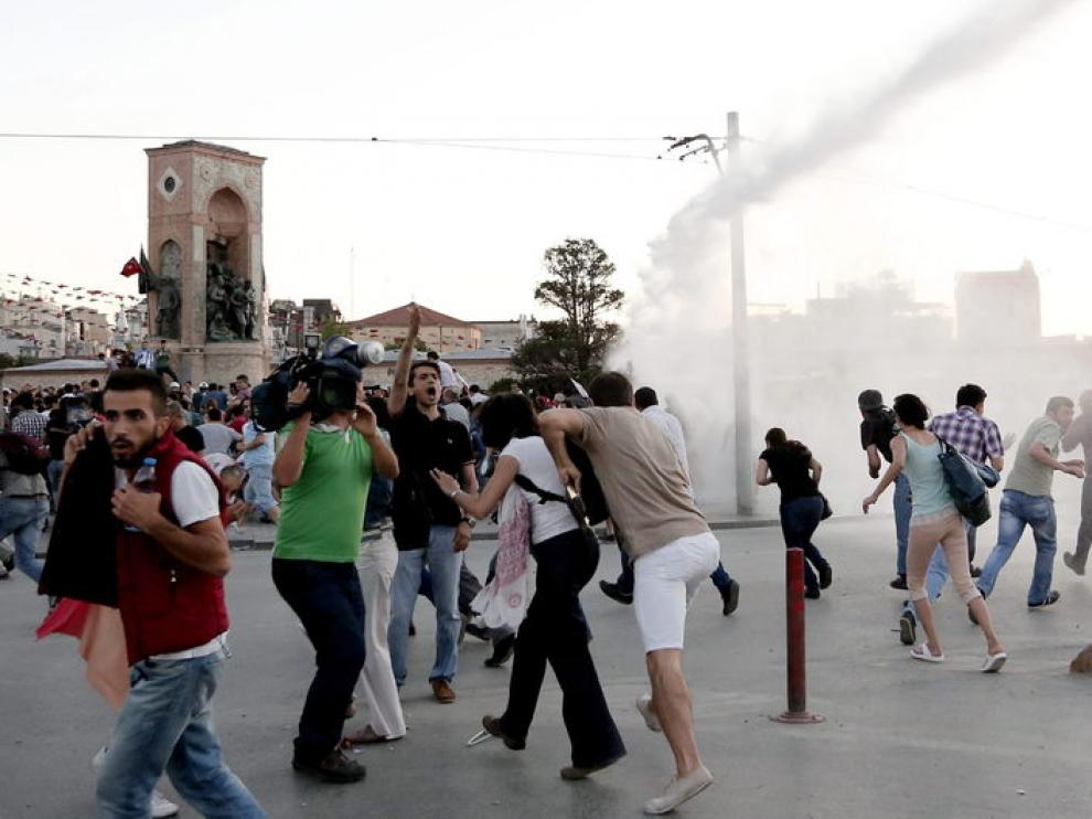 Protesta en una plaza de Estambul