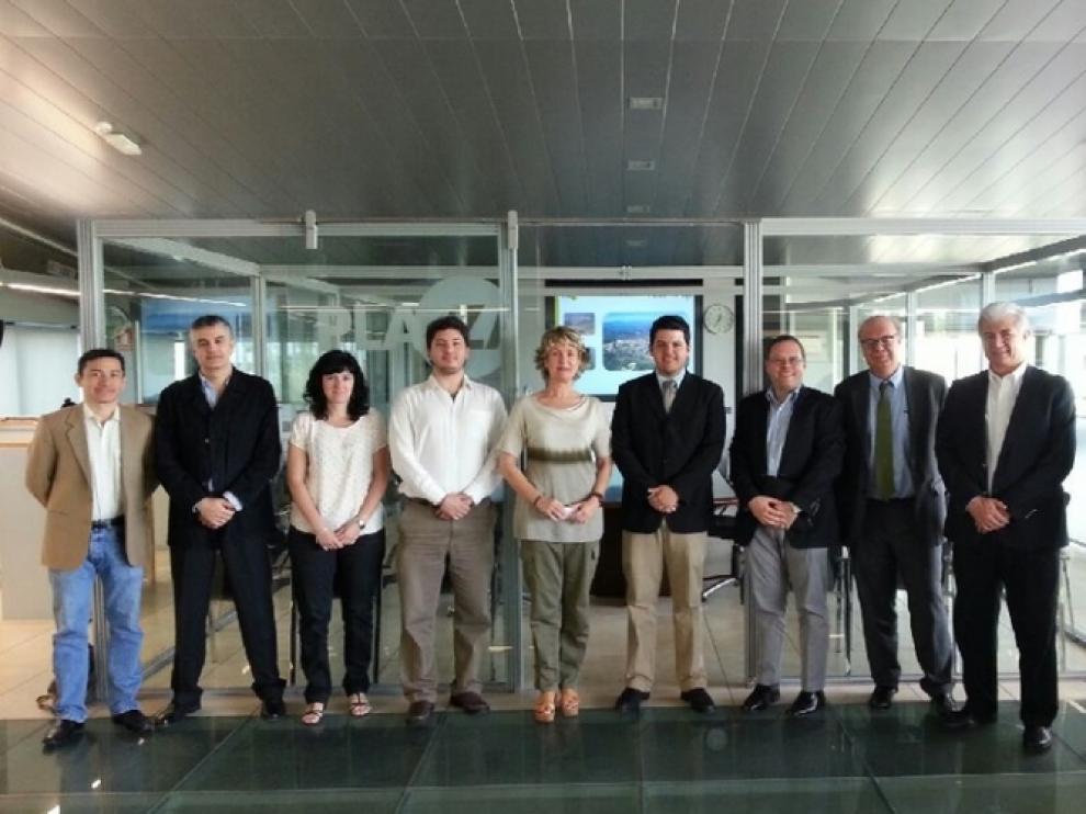 La delegación mexicana con los responsables de Plaza