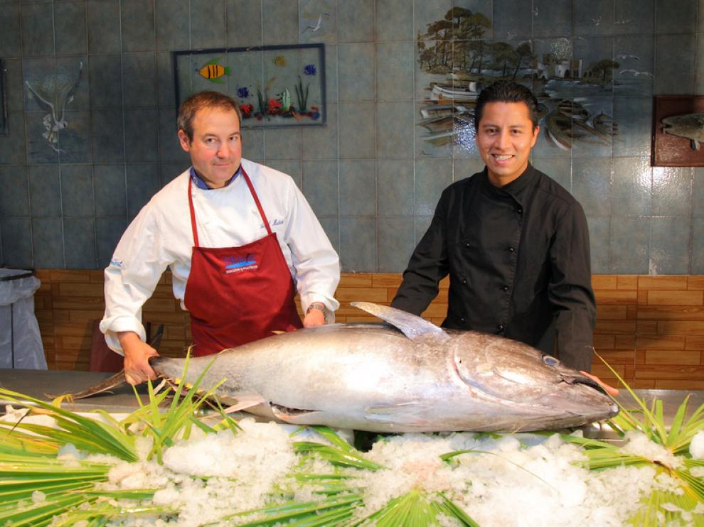Ángel Muñoz y Abel Mora, chef del Uasabi