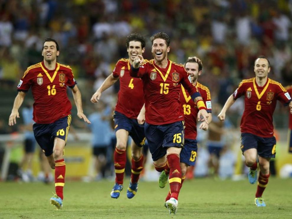 Partido de semifinales de la Copa Confederaciones entre España e Italia.