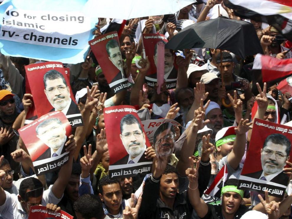 Las protestas de los partidarios de Mursi continúan en El Cairo.