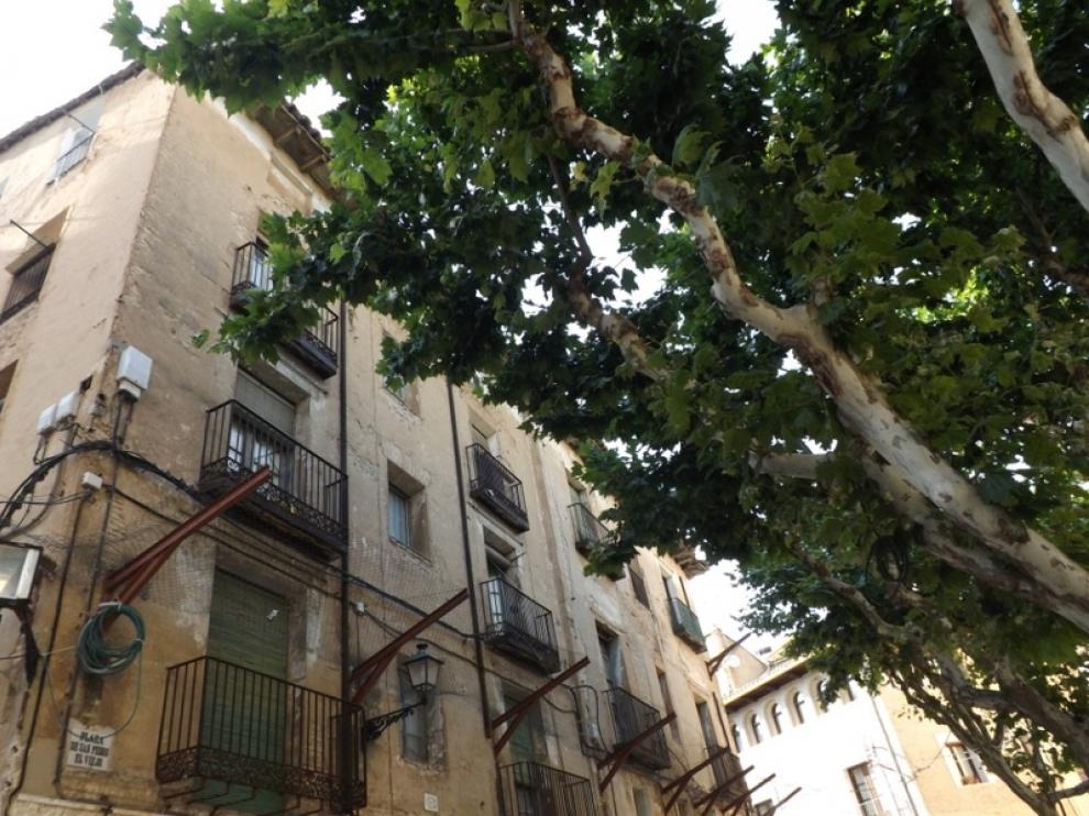 Edificio en ruinas en la calle San Salvador