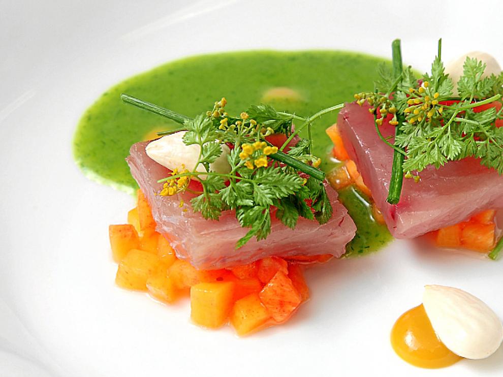 Ensalada de nectarinas escabechadas