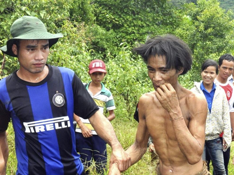 Hoa Van Lang, de 41 años de edad, ha vivido en la jungla casi toda su vida
