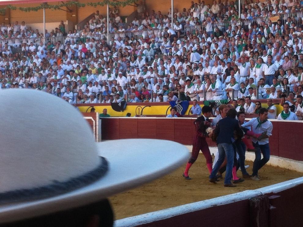 Cogida de Morante en Huesca