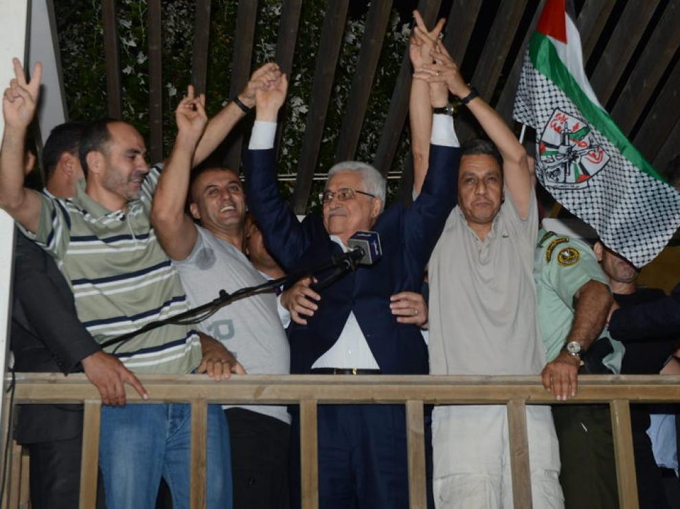 Mahmud Abás recibió a los presos liberados en Ramala.