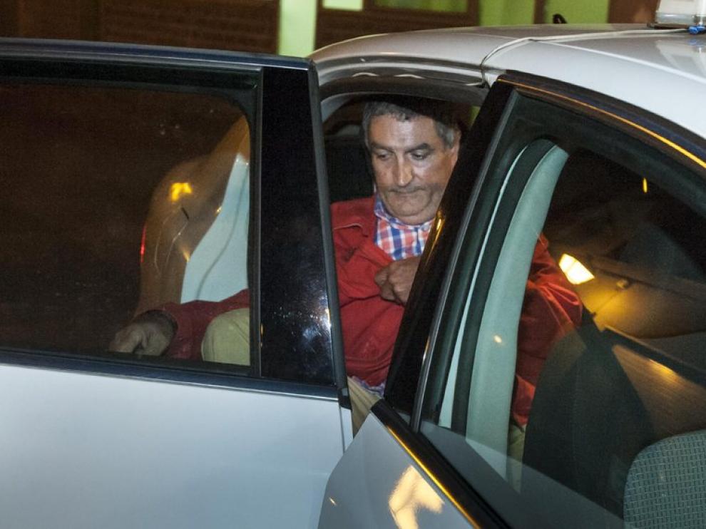 García Becerril abandona los juzgados en taxi