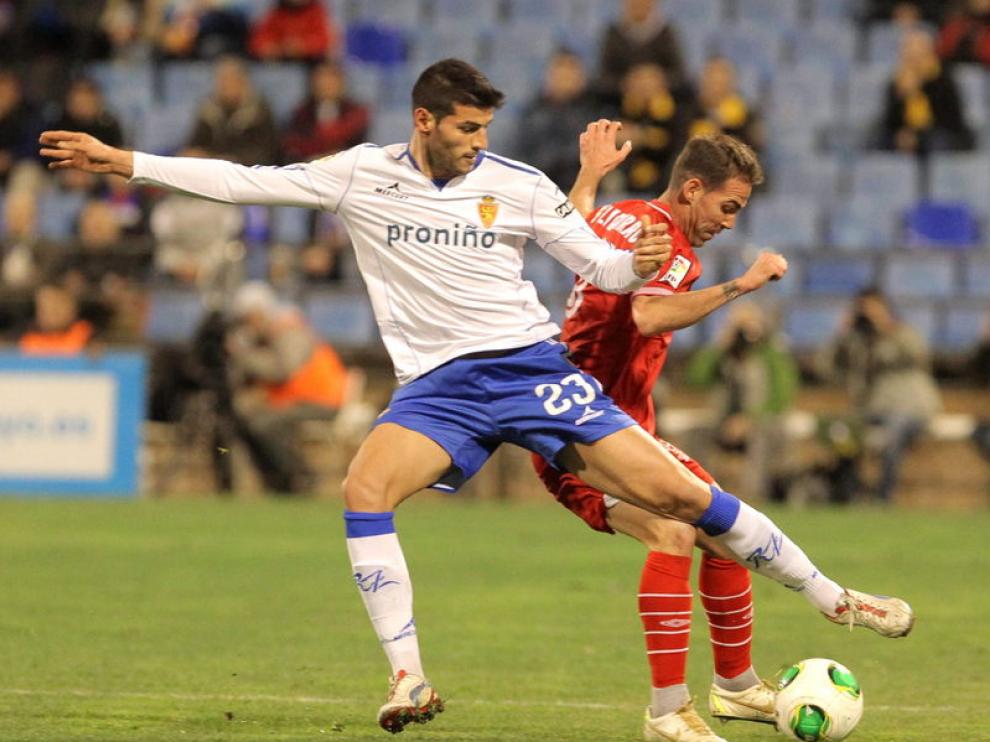 Javi Álamo, durante un partido del Real Zaragoza
