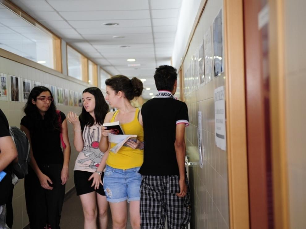 Alumnos en un instituto aragonés