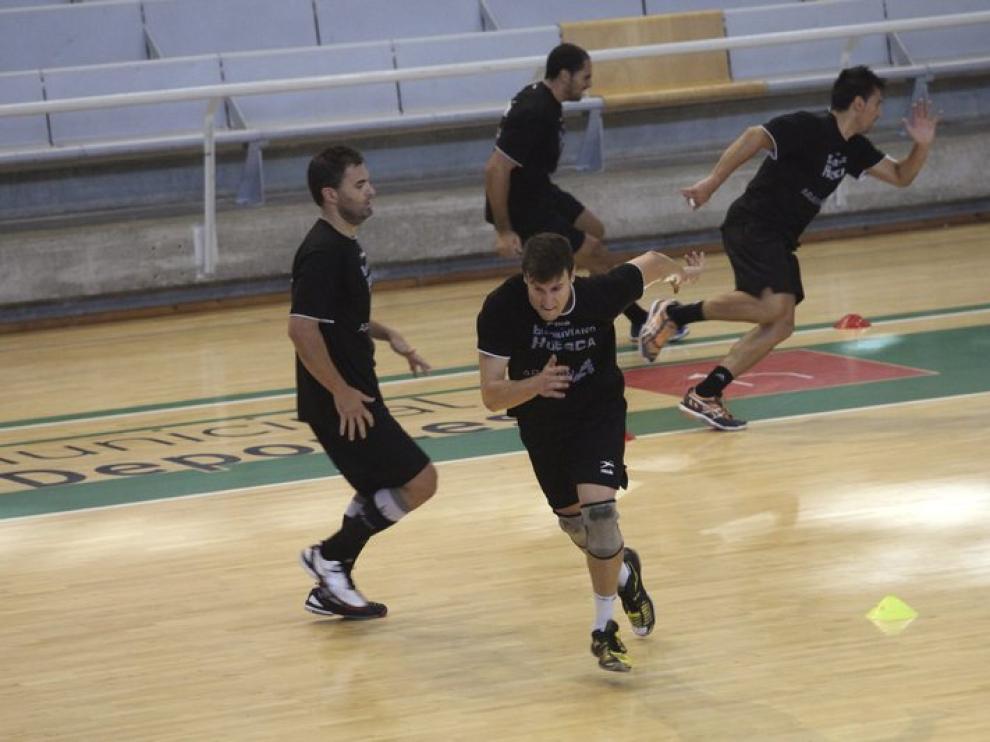 Un entrenamiento del BM Huesca