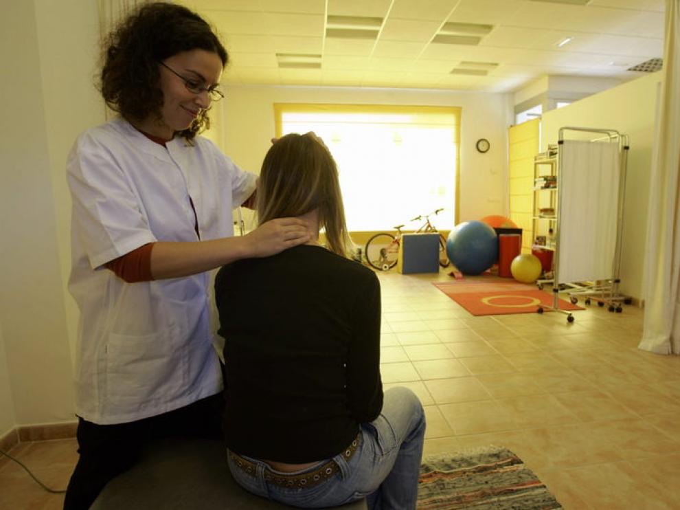 Imagen de archivo de una consulta de fisioterapia