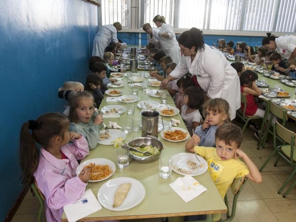 Comedor del colegio Zalfonada de Zaragoza