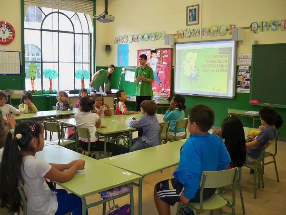 La caravana verde a su paso por Huesca