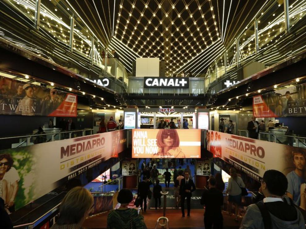 MIPCOM