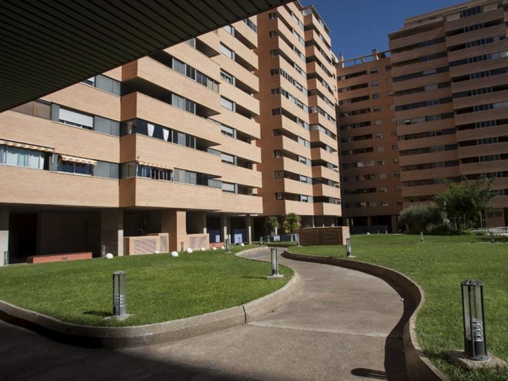Edificio en el que vivía la víctima