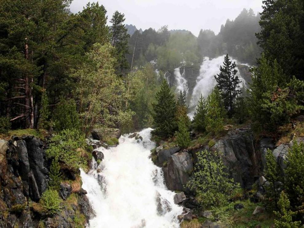 La central incumpliría la normativa del Parque Natural Posets-Maladeta