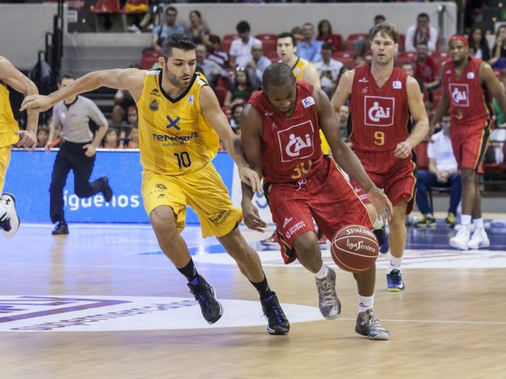 Partido del CAI con el CB Canarias