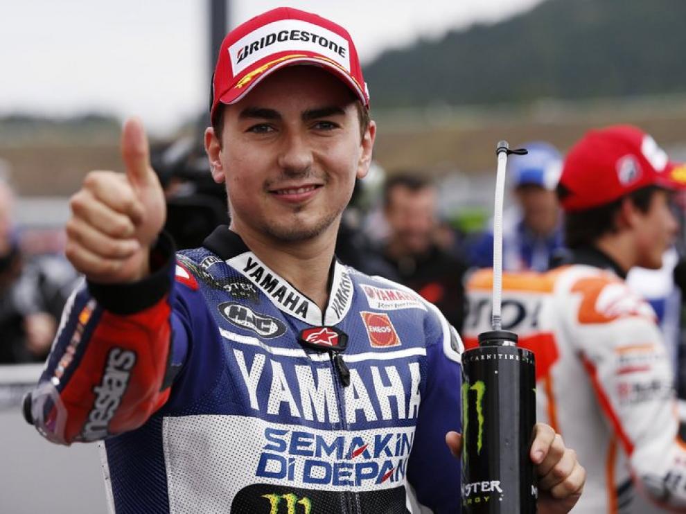 Lorenzo celebra su resultado