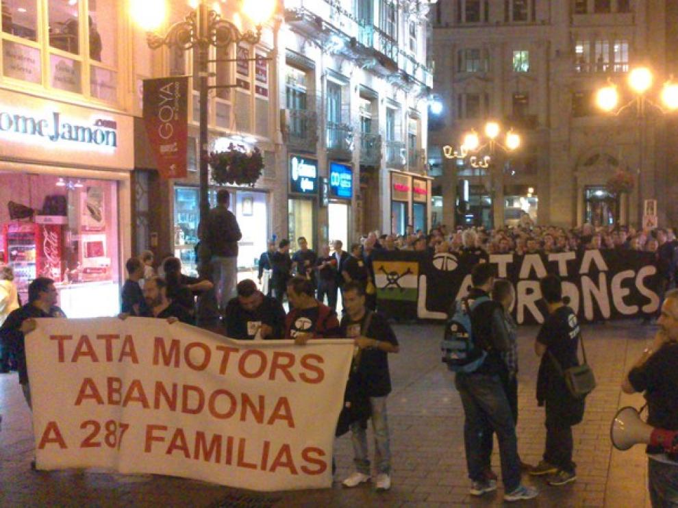 Manifestación contra el cierre de Tata Motors