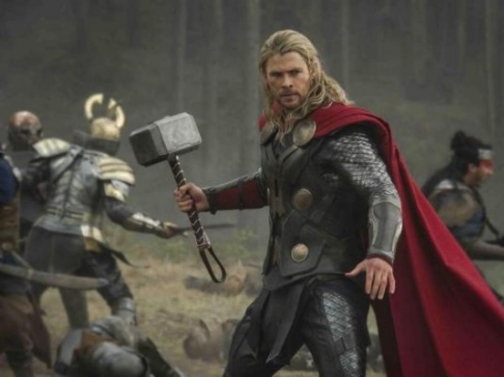 Chris Hemsworth protagoniza 'Thor: el mundo oscuro'
