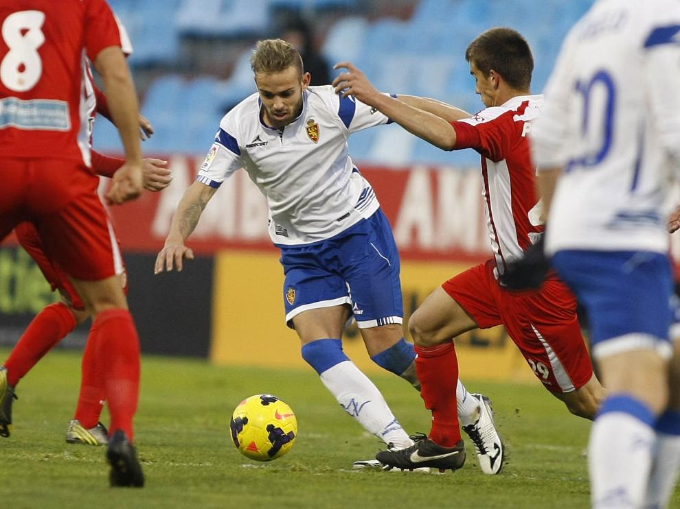 Un momento del Real Zaragoza-Girona