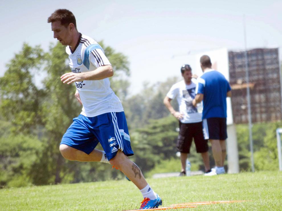 Messi se entrena en las instalaciones de la AFA